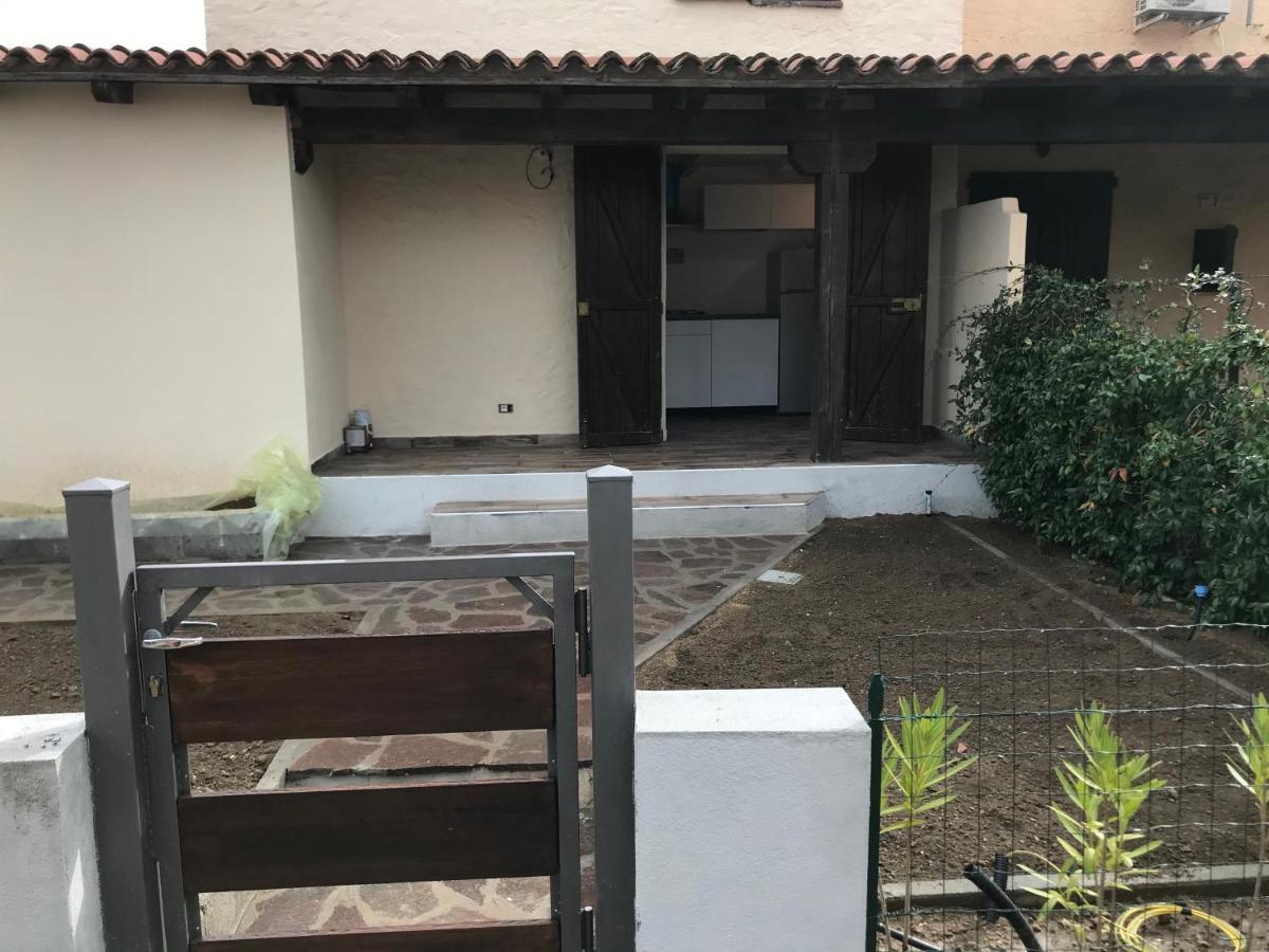Villetta San Teodoro Iun Q7135 Kültér fotó